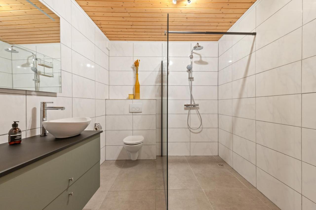 Апартаменты Haus Blaue Traube Mit Moselblick Эдигер-Эллер Экстерьер фото
