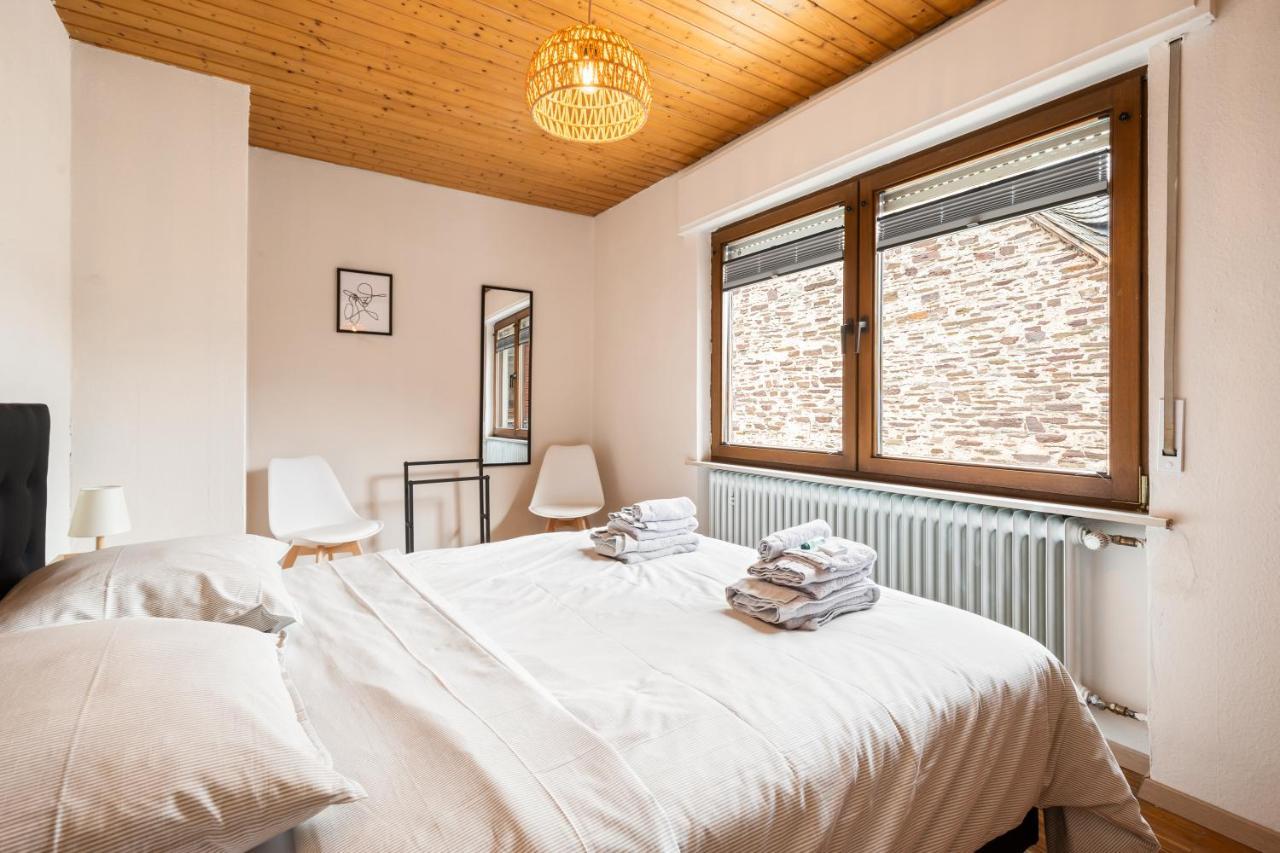 Апартаменты Haus Blaue Traube Mit Moselblick Эдигер-Эллер Экстерьер фото